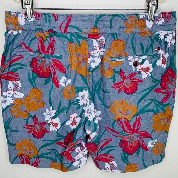 Tommy Hilfiger Floral Cloth Soft Drawstring Shorts - Picture 5 of 8